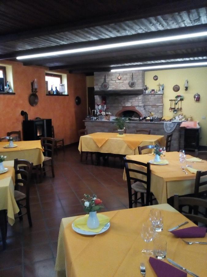 Agriturismo San Martino Castiglione Tinella Екстериор снимка