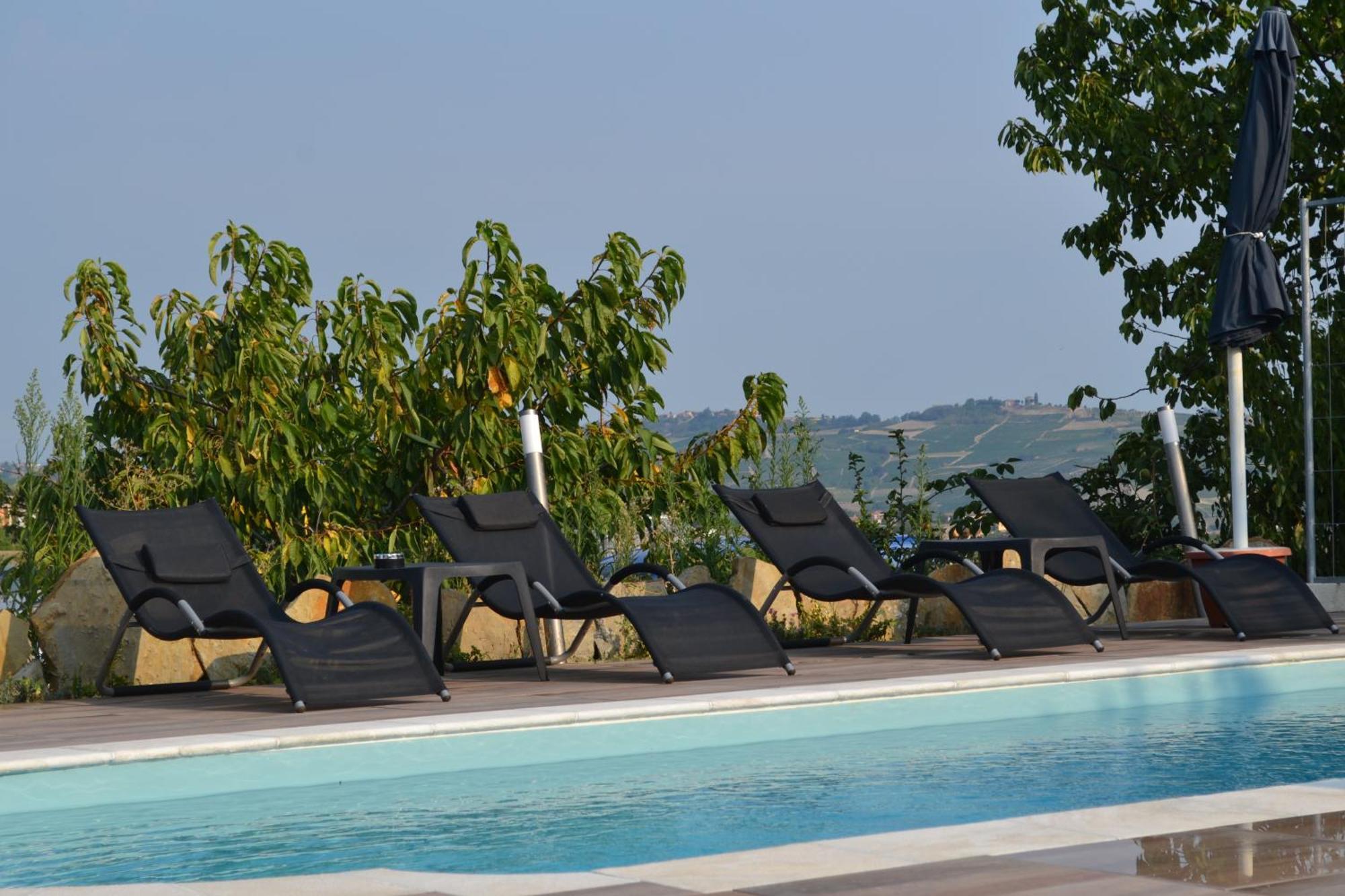 Agriturismo San Martino Castiglione Tinella Екстериор снимка