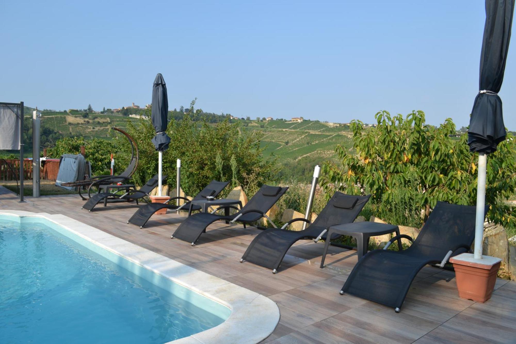 Agriturismo San Martino Castiglione Tinella Екстериор снимка